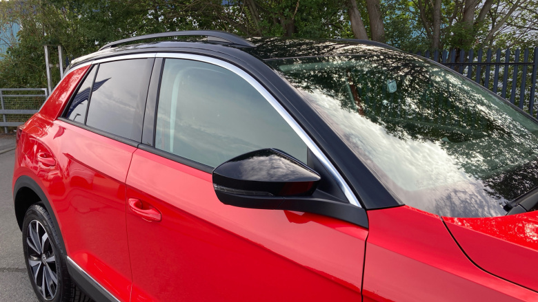 Volkswagen T-Roc 1.5 TSI EVO Design 5dr Petrol Hatchback